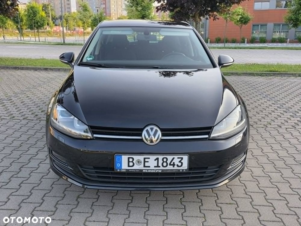 Volkswagen Golf - 3