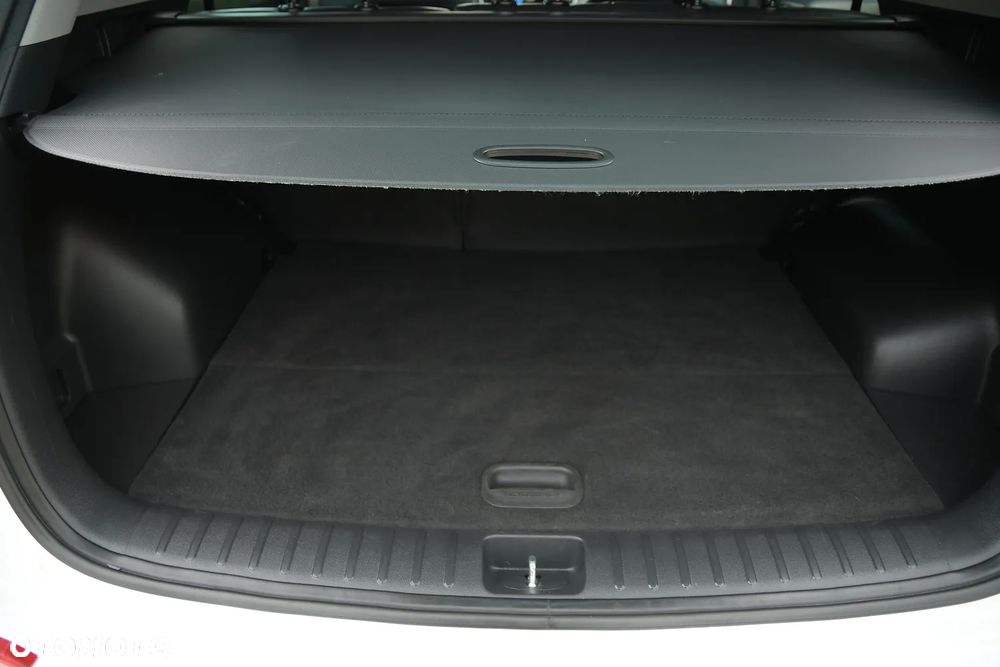 Hyundai Tucson 1.6 GDi 2WD Select - 22