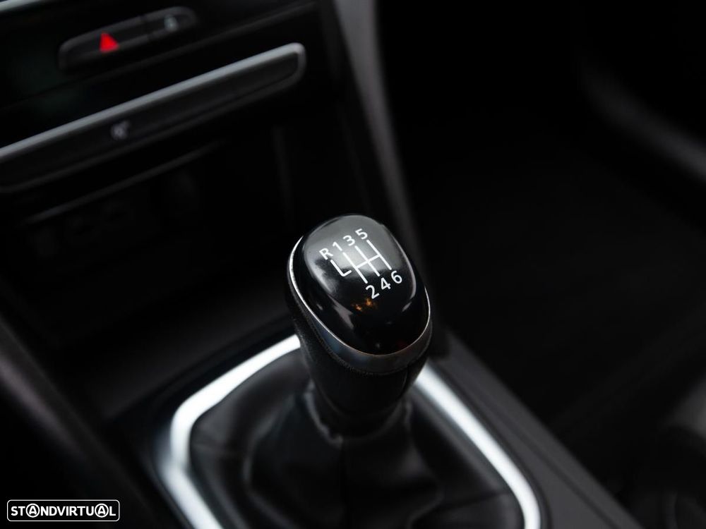 Renault Mégane 1.5 Blue dCi Limited - 16