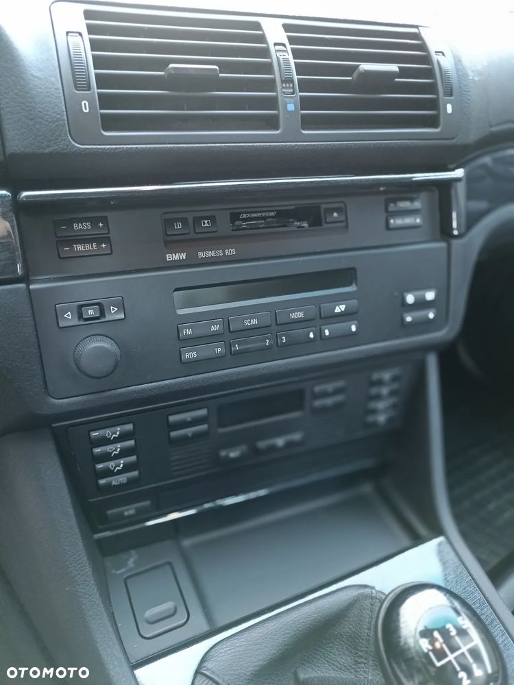 BMW Seria 5 520i - 21