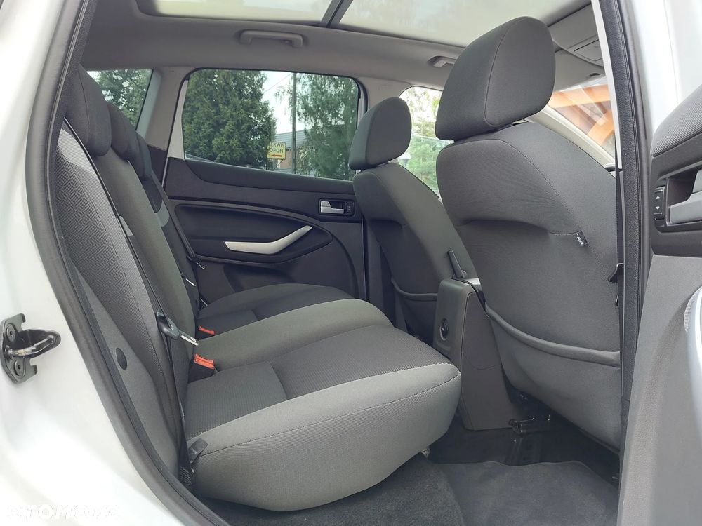 Ford Kuga 2.0 TDCi 4x4 Trend - 21