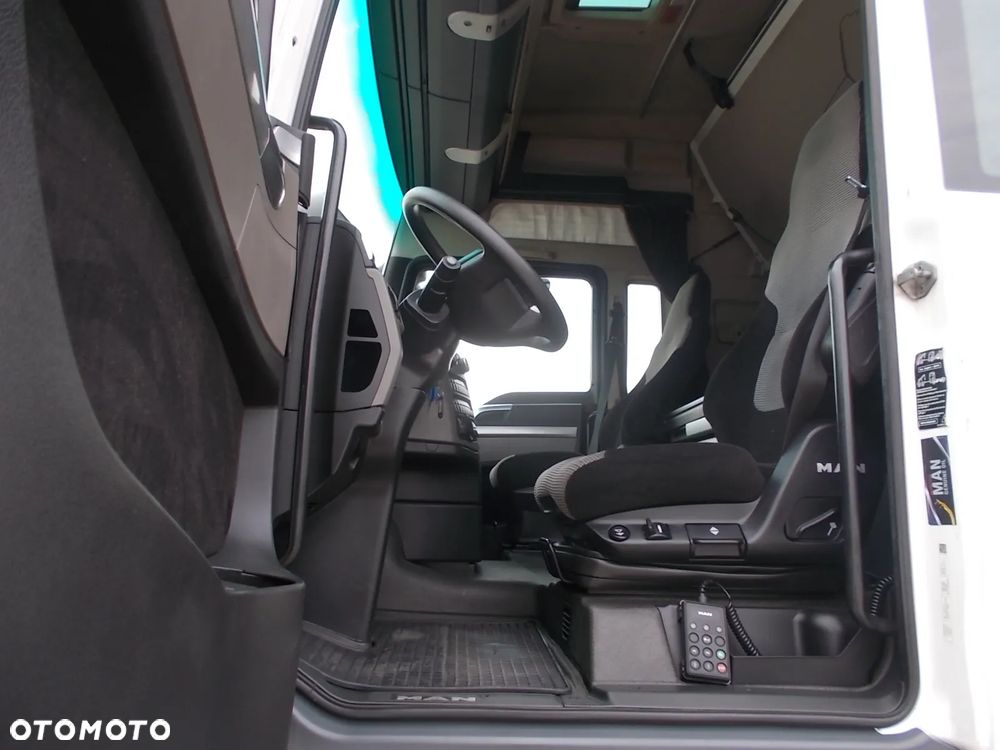 MAN MAN TGX 18.470 uszkodzony silnik - 9