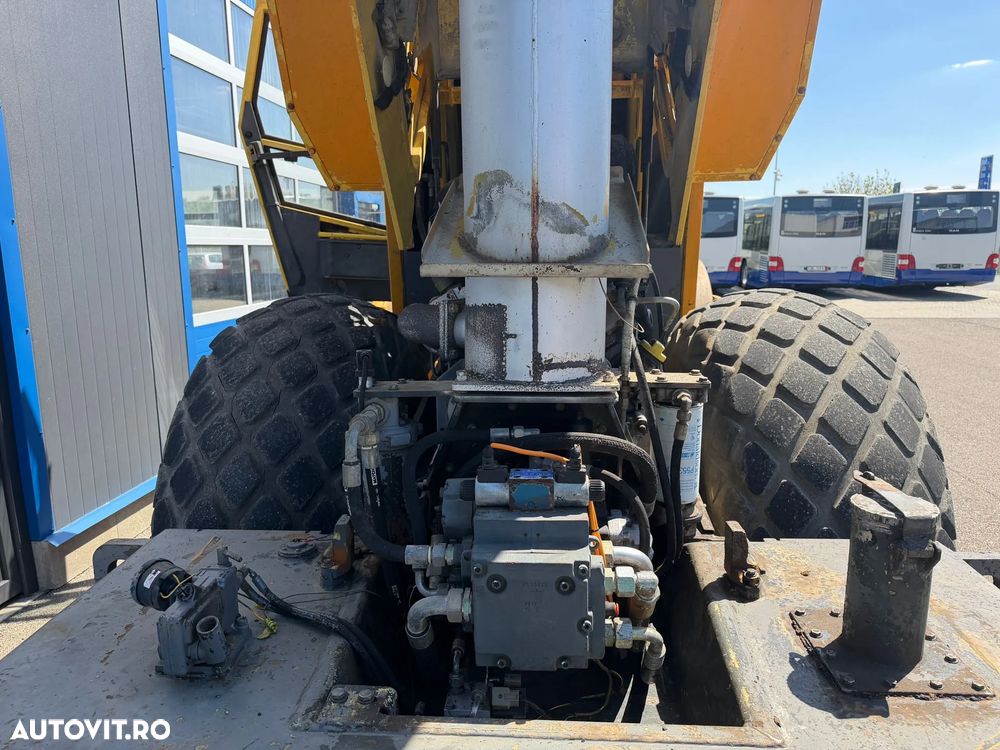 Bomag BW 213 D-3 – Cilindru vibrocompactor - 10