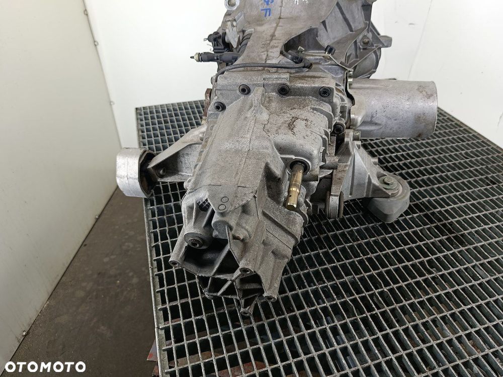 SKRZYNIA BIEGÓW MANUALNA 5 VW PASSAT B5 FL GGF 2.0 20V - 3