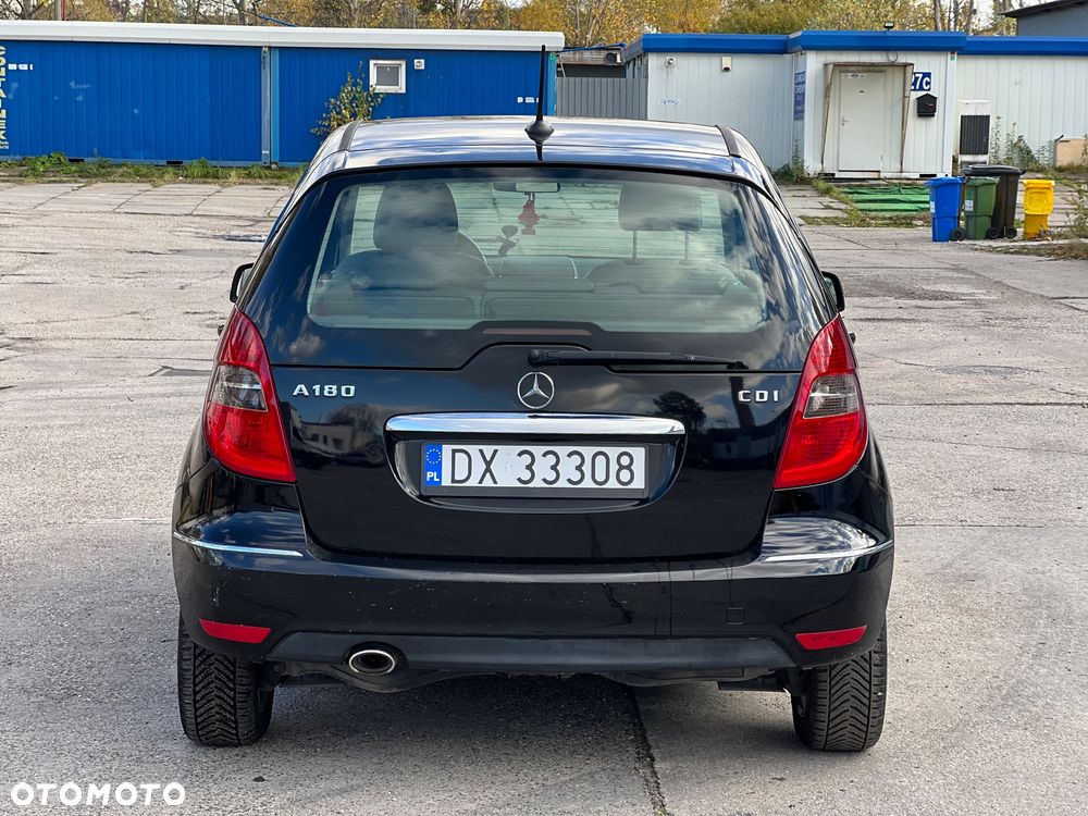 Mercedes-Benz Klasa A 180 CDI Autotronic Avantgarde - 6