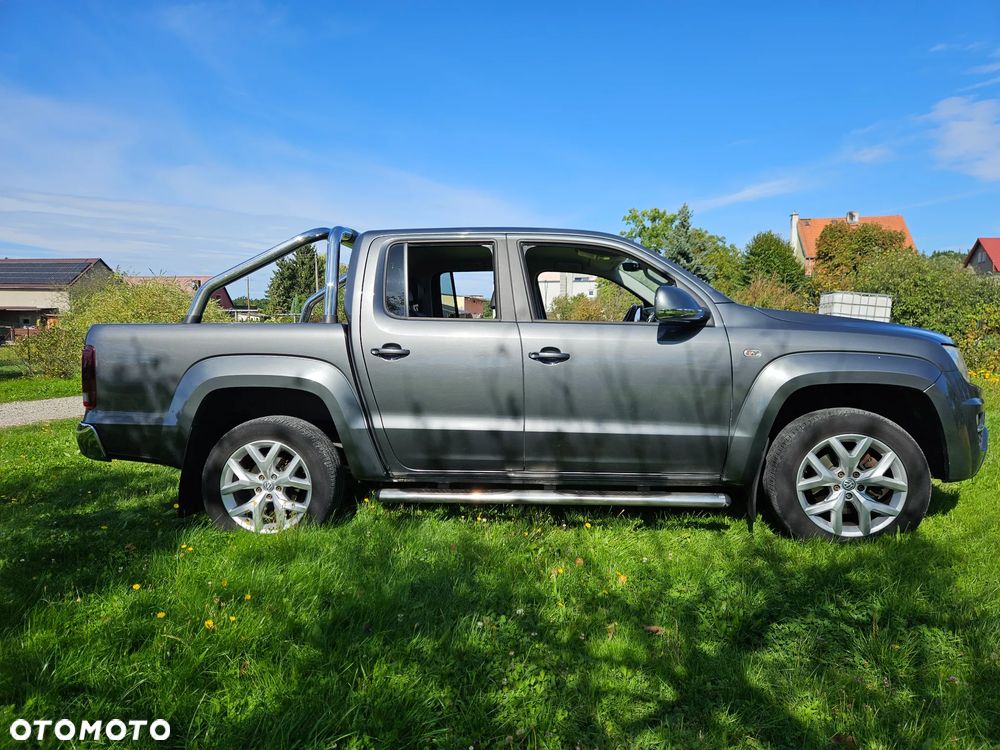 Volkswagen Amarok 3.0 V6 TDi 4MOTION Highline - 2