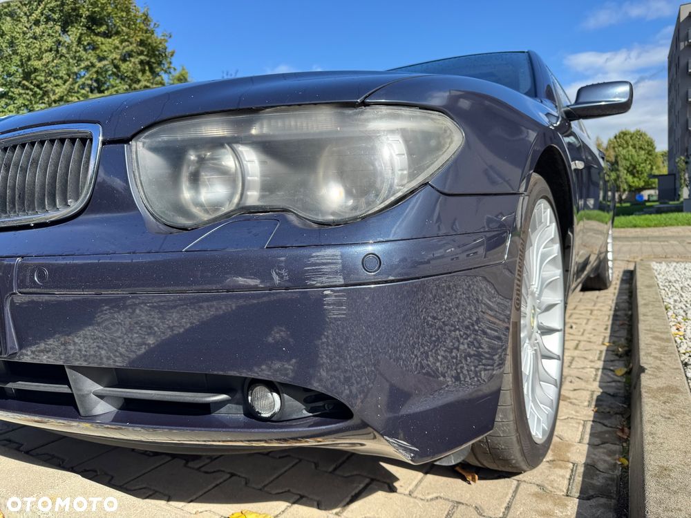 BMW Seria 7 745i - 33