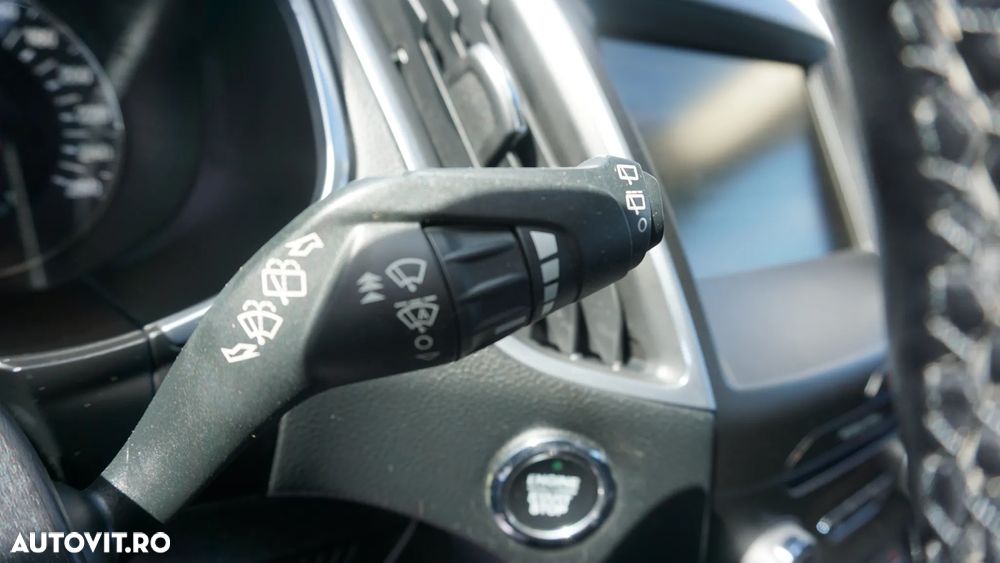 Ford S-Max 2.0 TDCi Titanium - 24