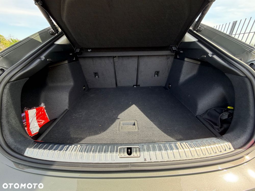 Audi Q3 35 TFSI mHEV S-Line S tronic - 17
