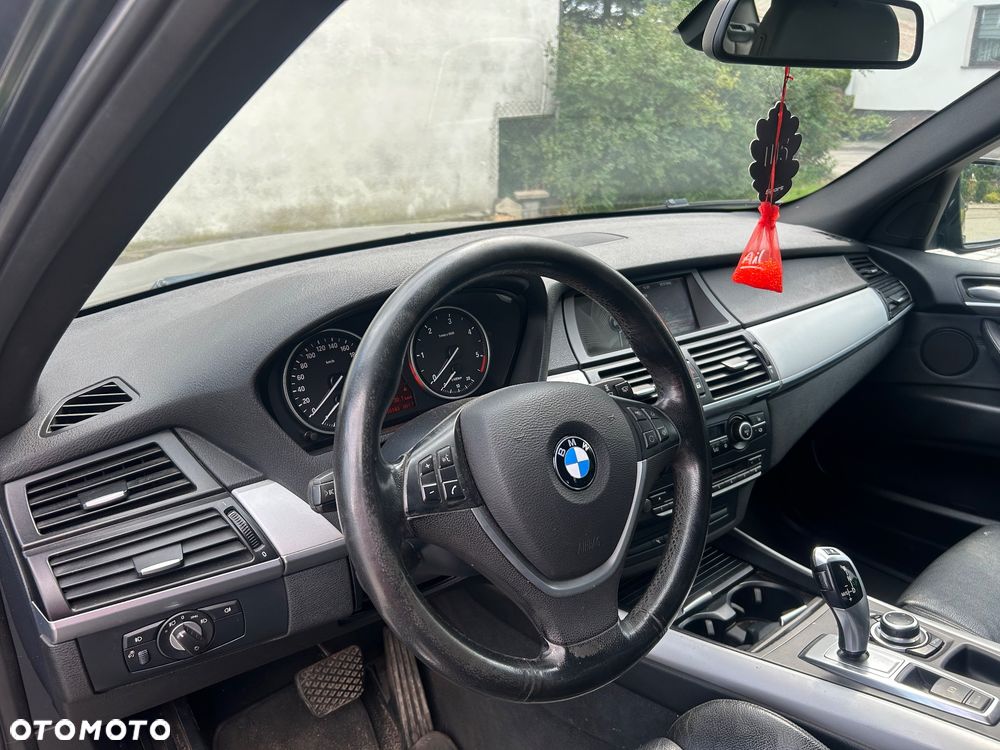 BMW X5 xDrive30d - 10