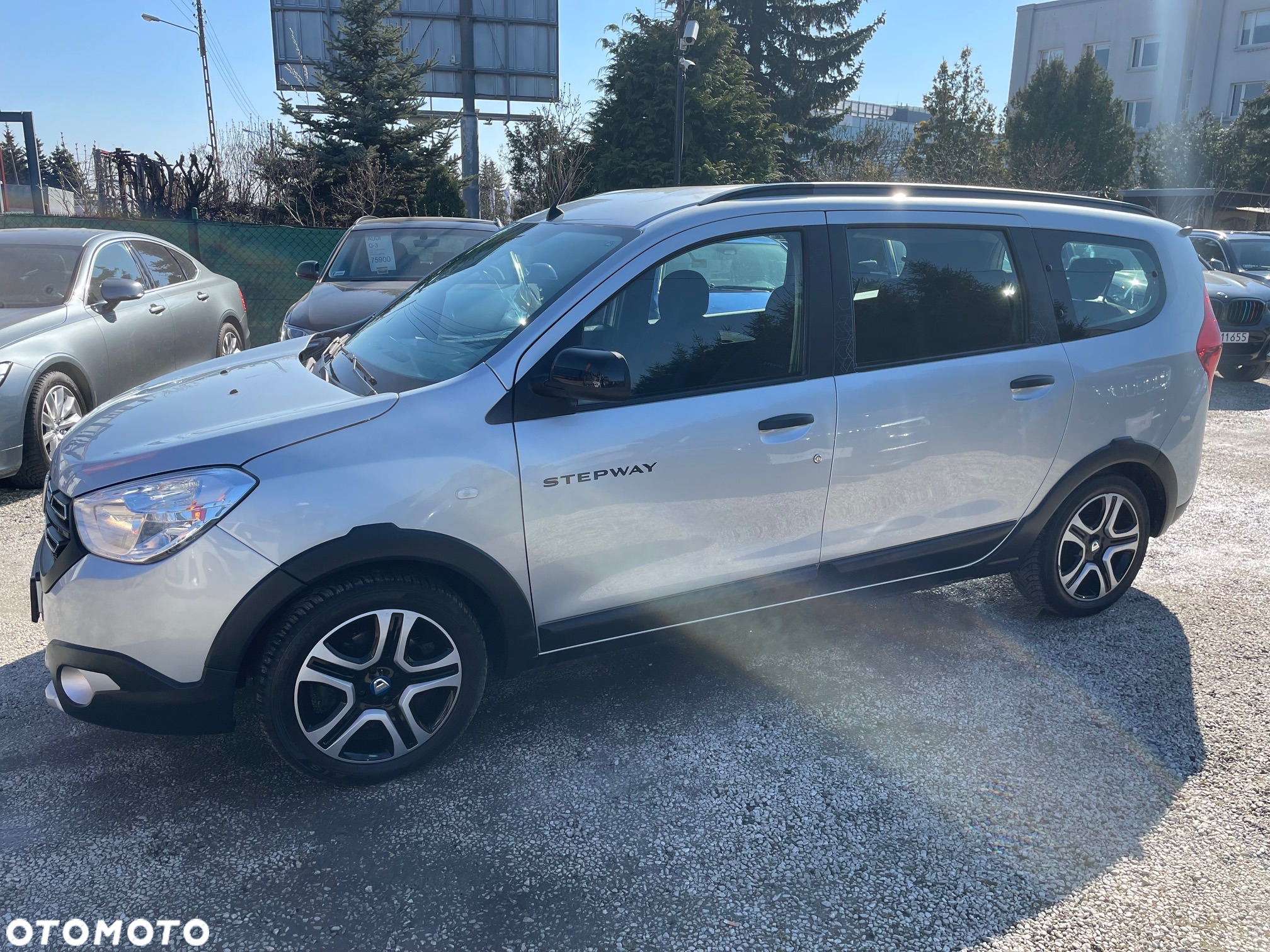 Dacia Lodgy Blue dCi 115 (7-Sitzer) Stepway Selection Blue - 20