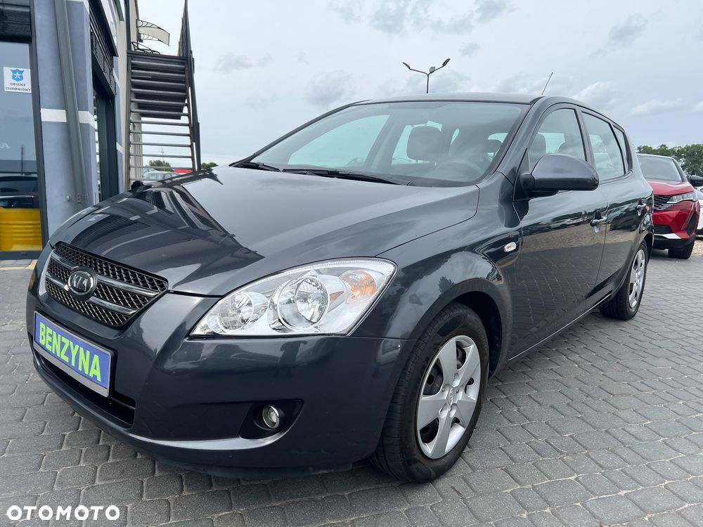 Kia Ceed 1.4 Comfort + - 1