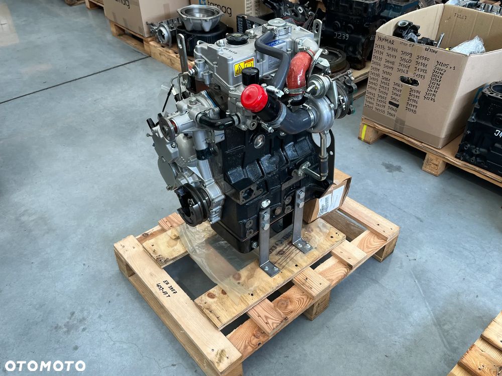 SILNIK Perkins 403J-17T 403J 17 T 18.9kW 17500netto - 3