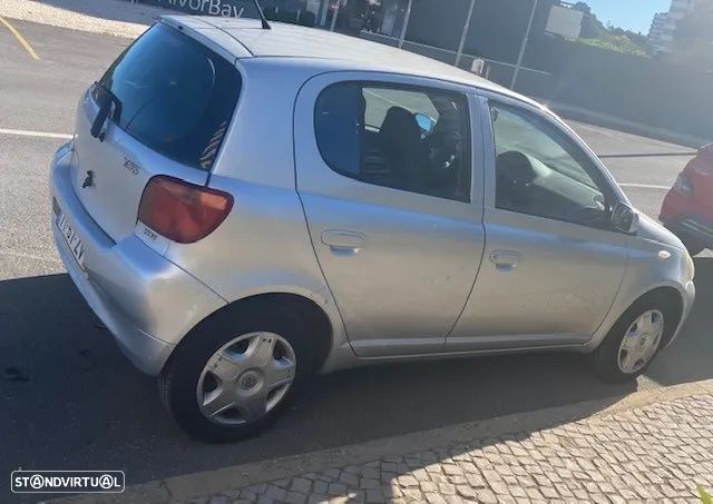 Toyota Yaris - 6