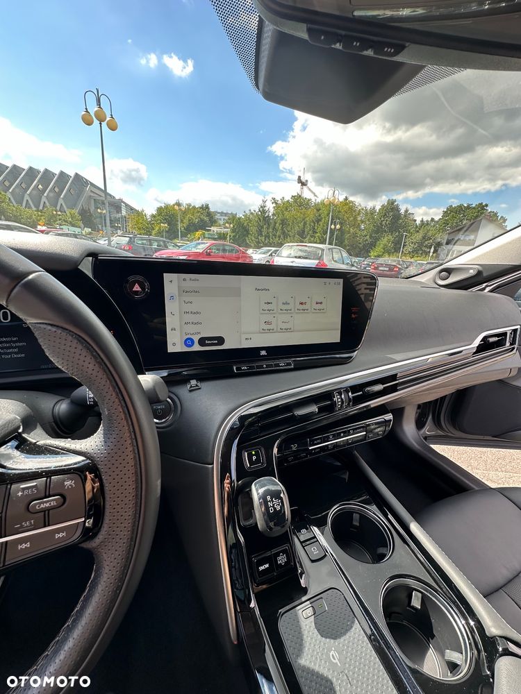 Toyota Mirai Prestige - 13