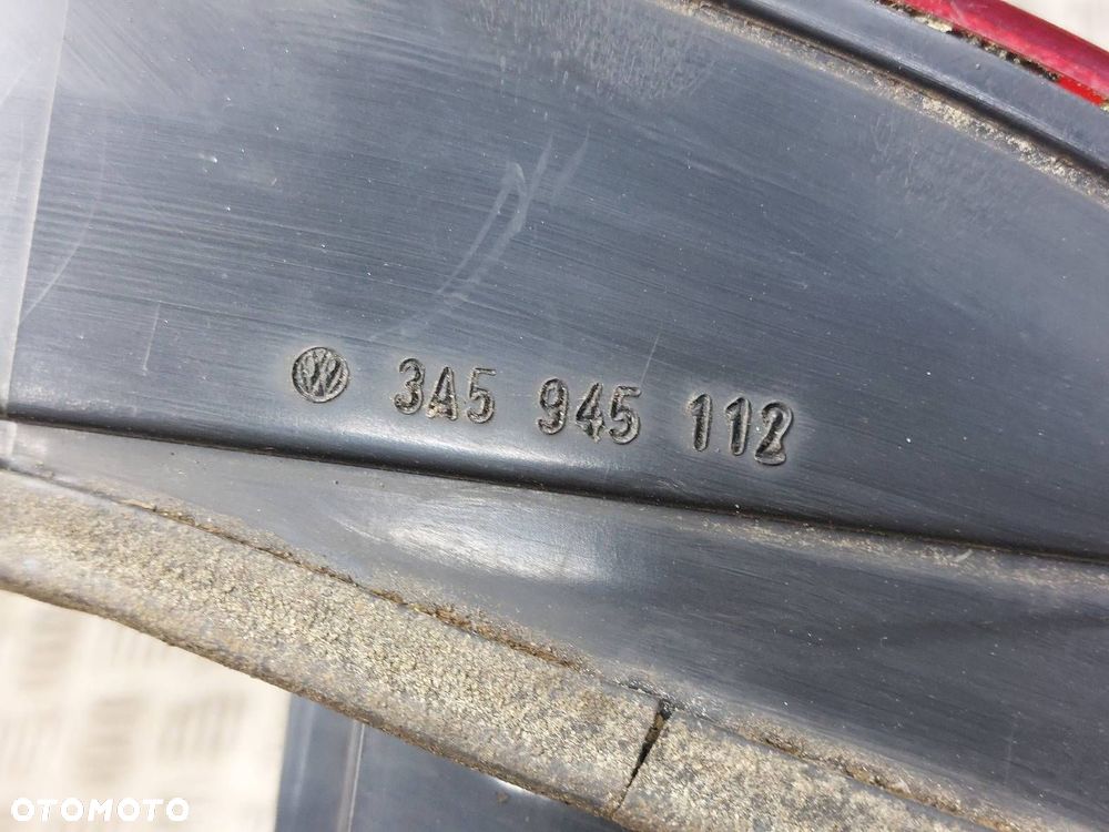 LAMPA PRAWY TYŁ HELLA VOLKSWAGEN PASSAT B4 SEDAN 3A5945112 - 5