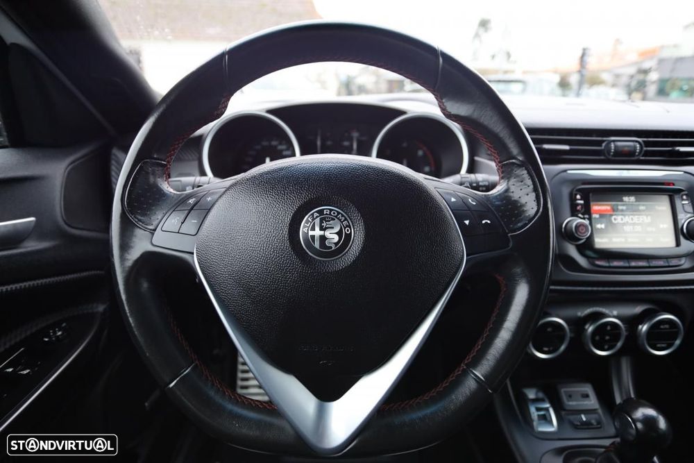 Alfa Romeo Giulietta - 12