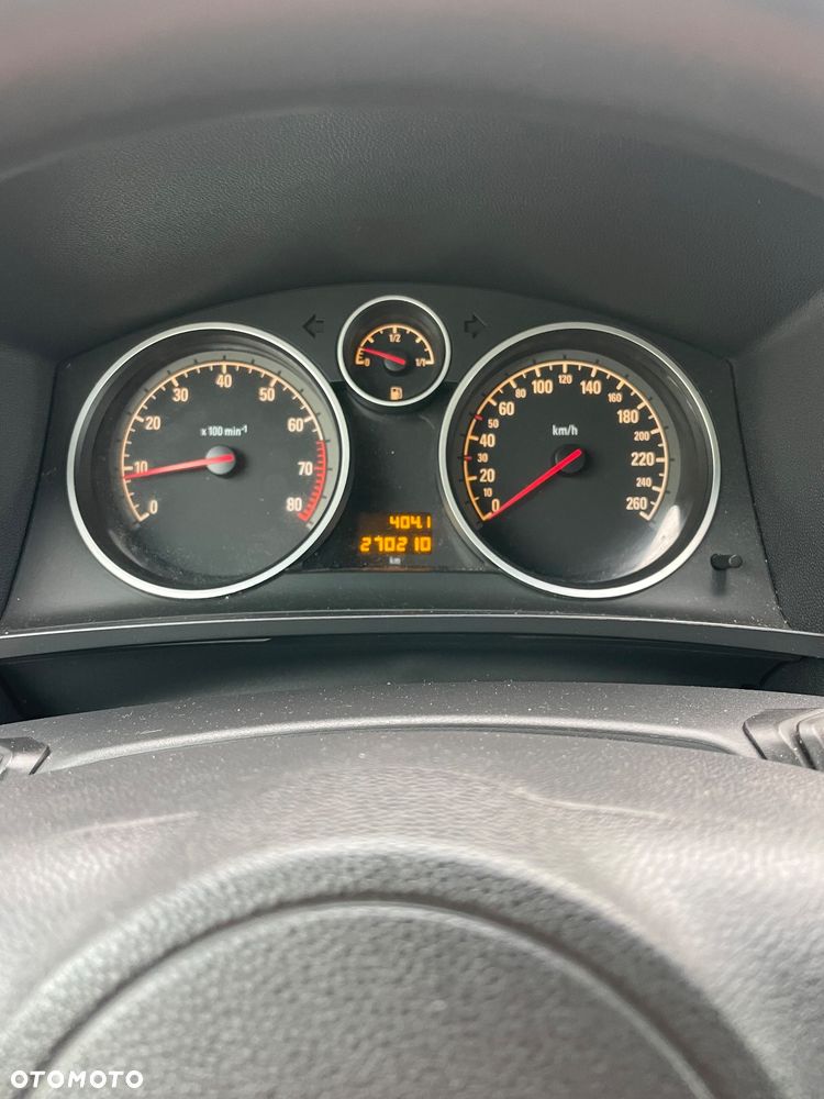 Opel Zafira - 18