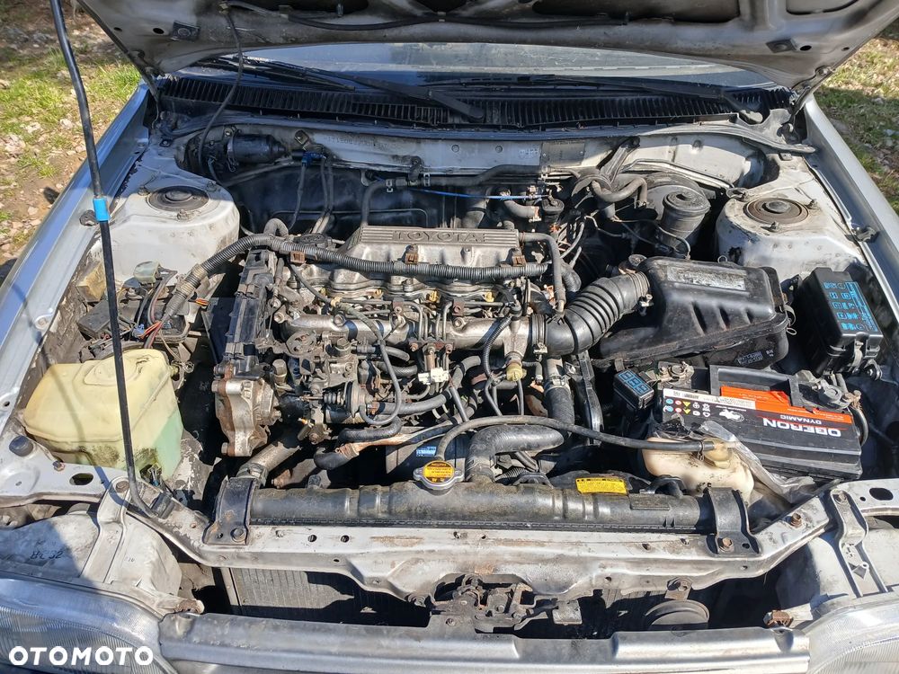 Toyota Corolla 1.8D L - 5