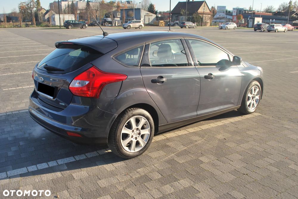 Ford Focus - 4