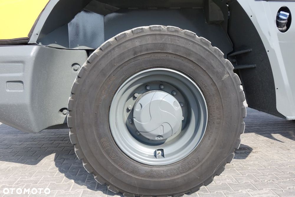 Liebherr L526 / ŁADOWARKA / 16 000 KG / SZYBKOZŁĄCZE / NOWE OPONY PRZÓD - 20
