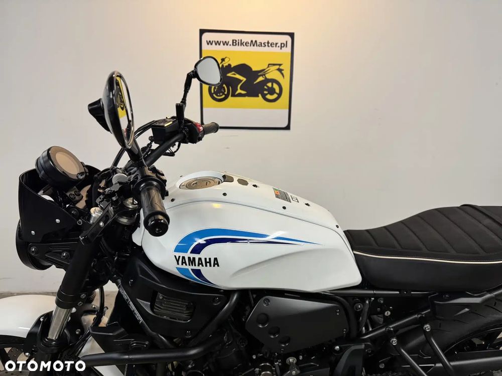 Yamaha XSR - 20
