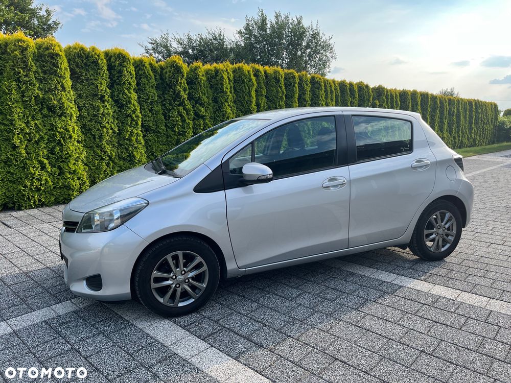 Toyota Yaris 1.33 Dynamic - 2