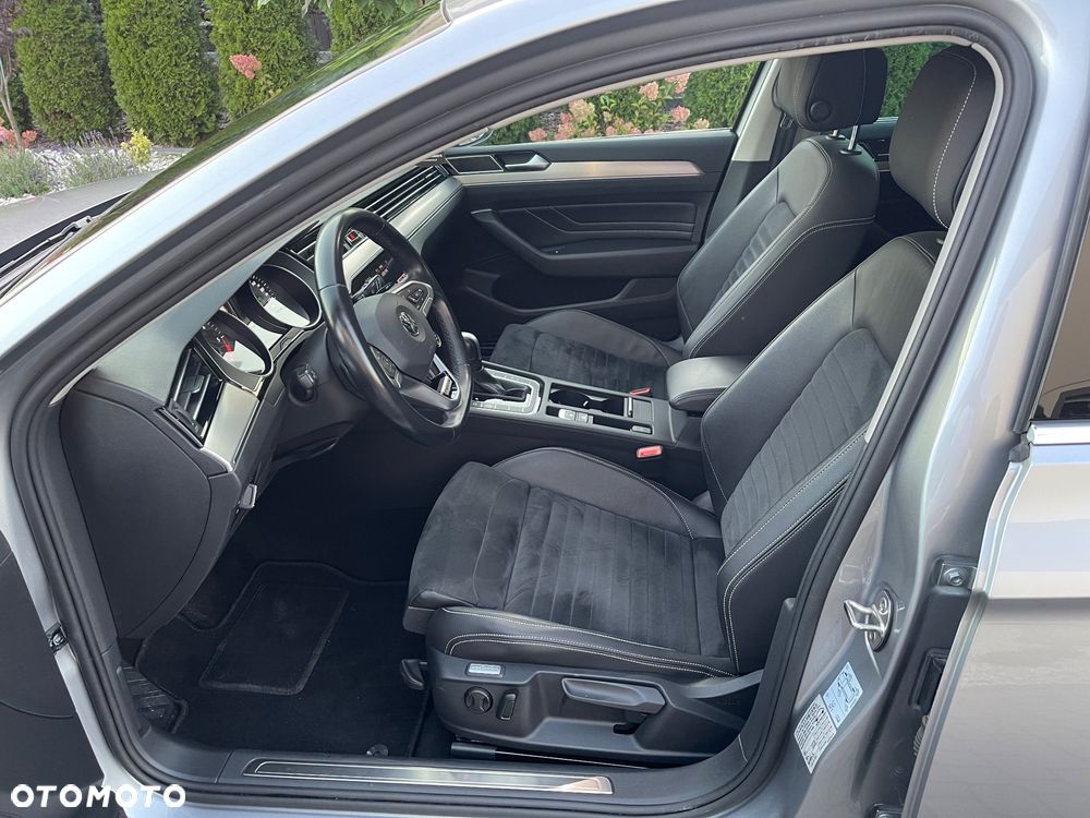 Volkswagen Passat 2.0 TDI 4Mot Elegance DSG - 17