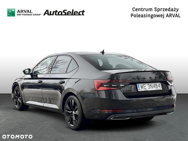 Skoda Superb 1.5 TSI Sportline DSG - 4