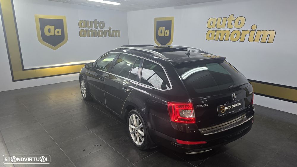 Skoda Octavia Break 1.6 TDi Elegance DSG - 16