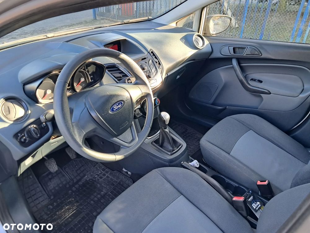 Ford Fiesta 1.4 TDCI - 6