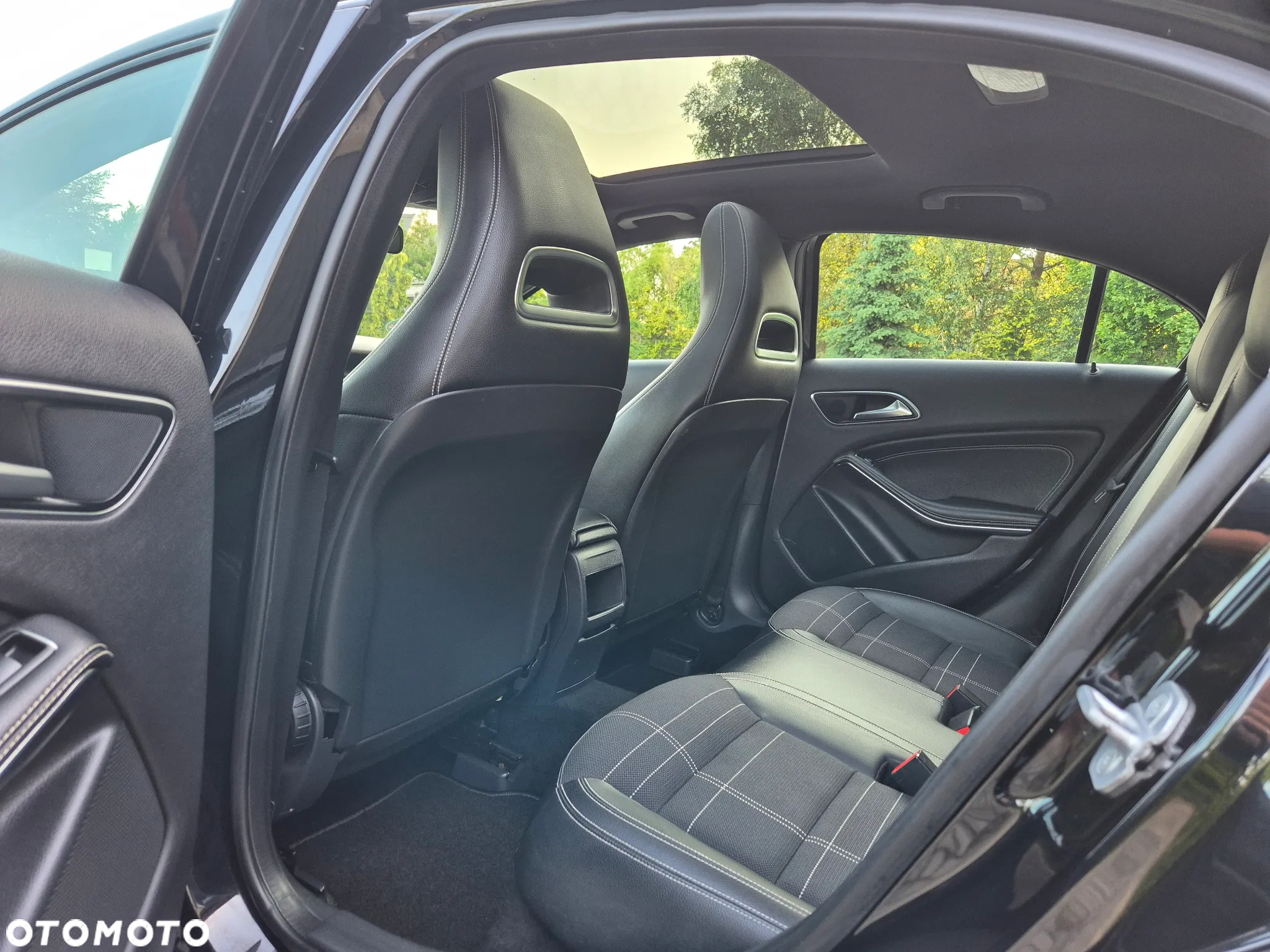 Mercedes-Benz Klasa A 200 CDI (BlueEFFICIENCY) AMG Sport - 24
