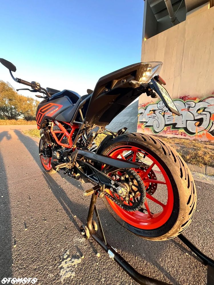 KTM Duke 125 - 5