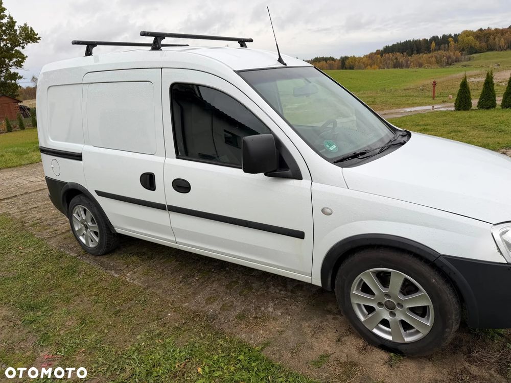 Opel Combo - 28
