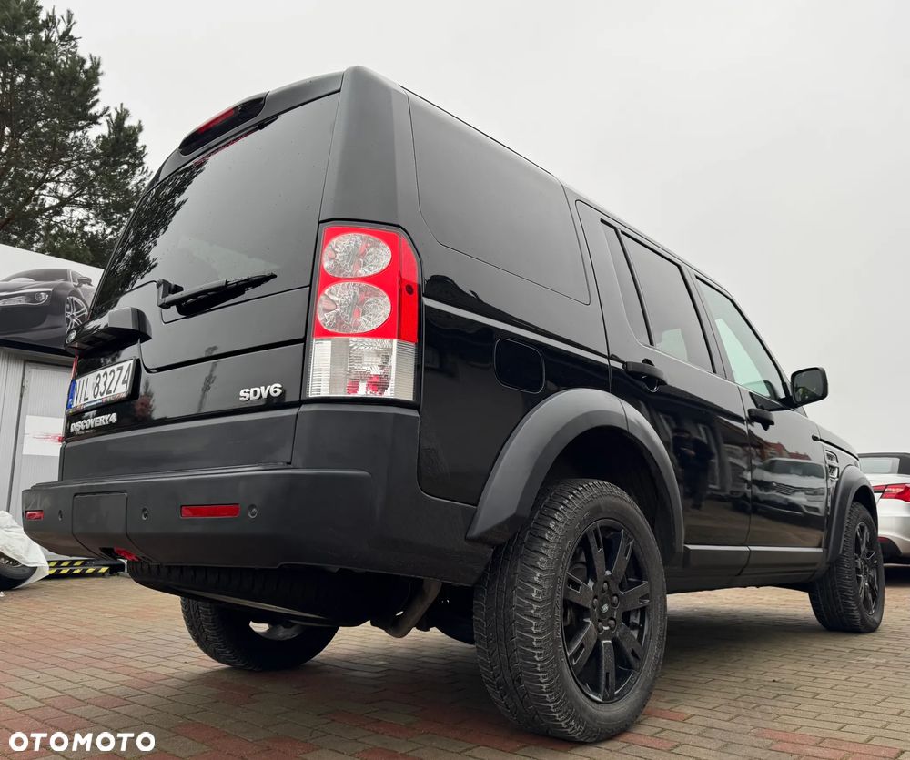 Land Rover Discovery 3.0D V6 S - 11