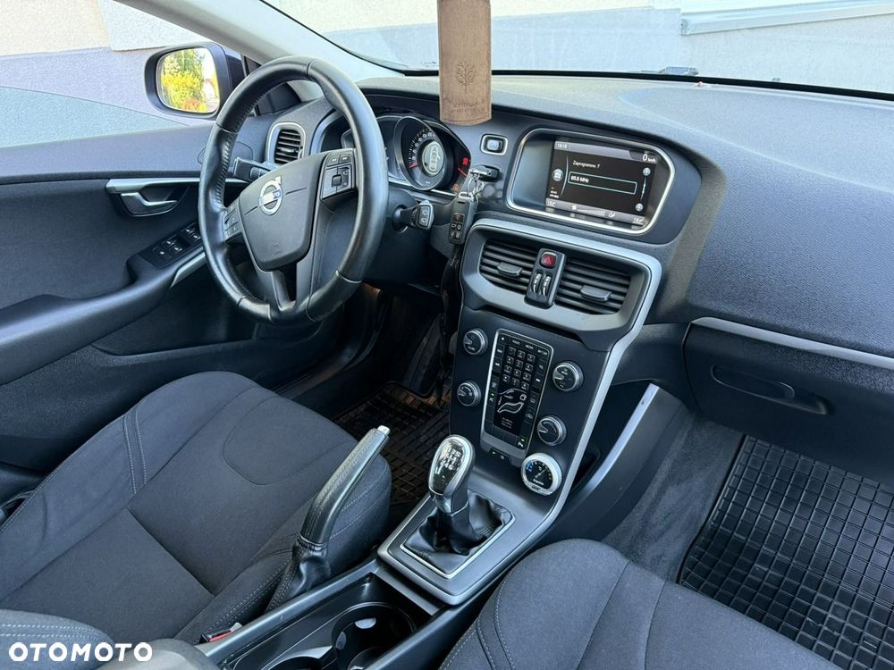 Volvo V40 - 7