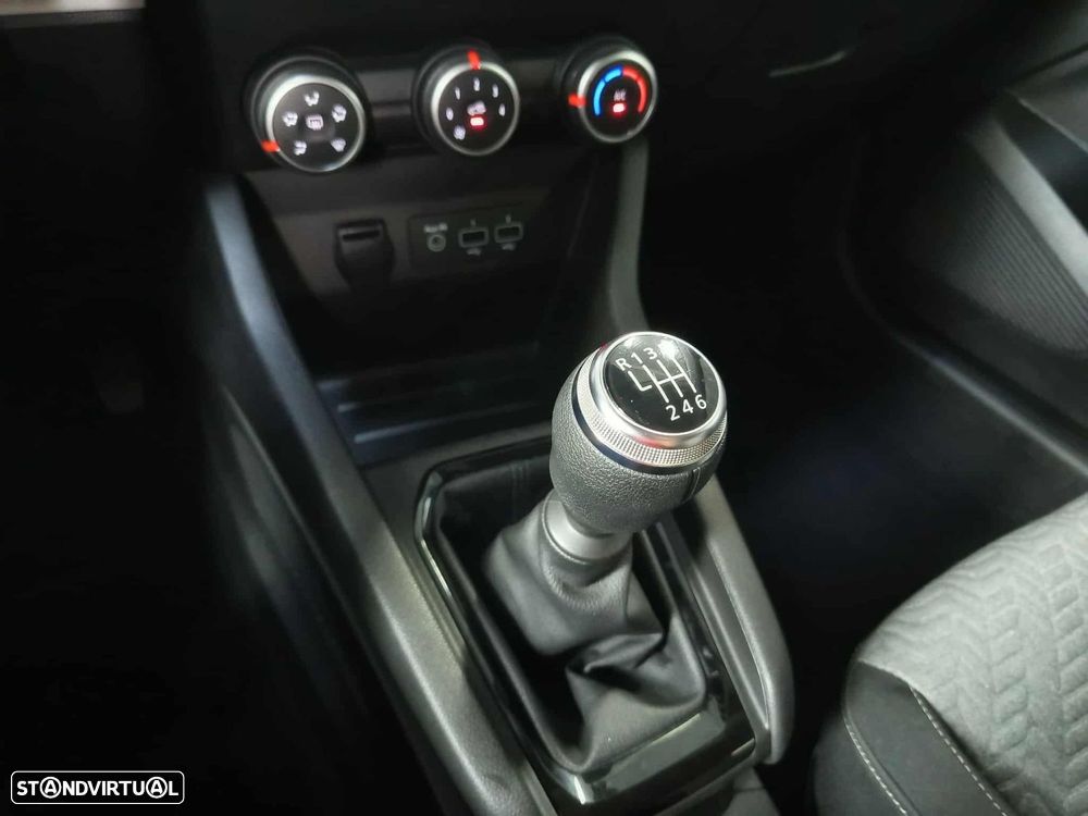 Renault Clio 1.0 TCe Intens - 15