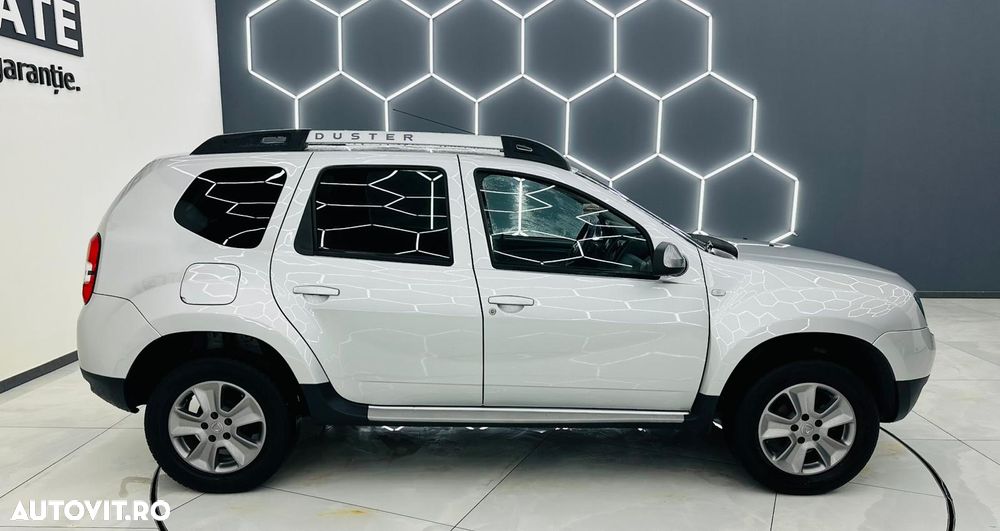 Dacia Duster SCe 115 4x2 Laureate - 30