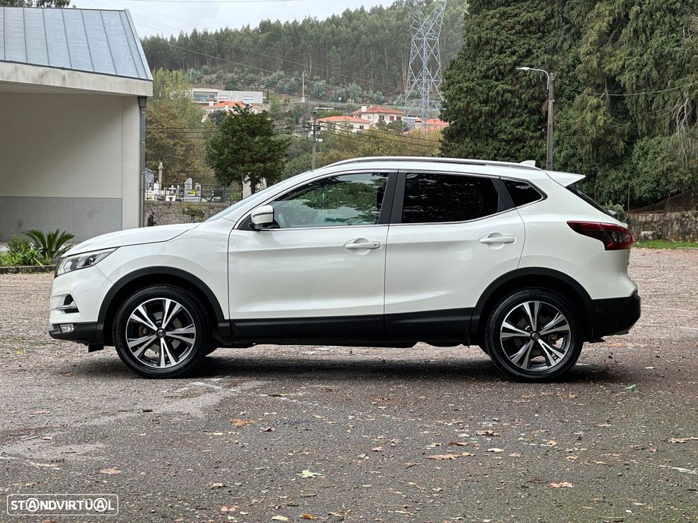 Nissan Qashqai 1.3 DIG-T N-Connecta LED - 13