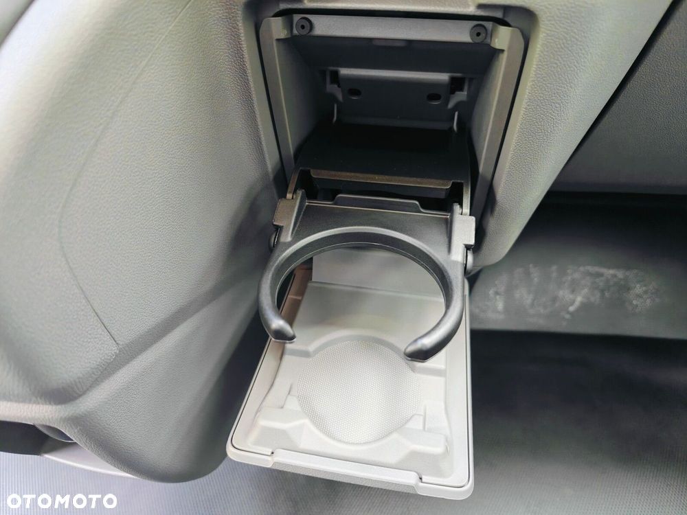 Volkswagen Transporter T7 Brygadówka 5 Osób 2.0 TDI 150KM Kamera Hak Grzane Fotele - 23