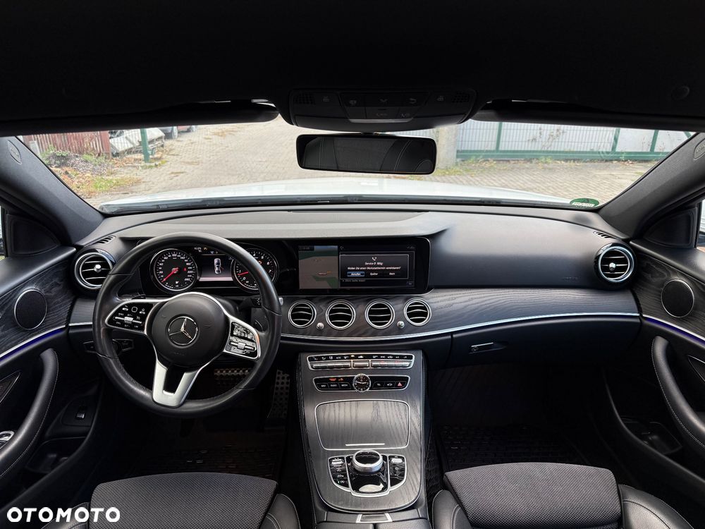 Mercedes-Benz Klasa E - 6