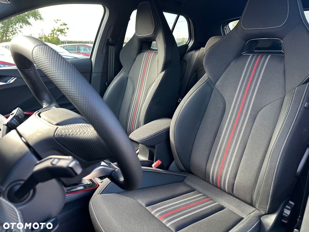 Skoda Fabia 1.0 TSI Monte Carlo DSG - 12
