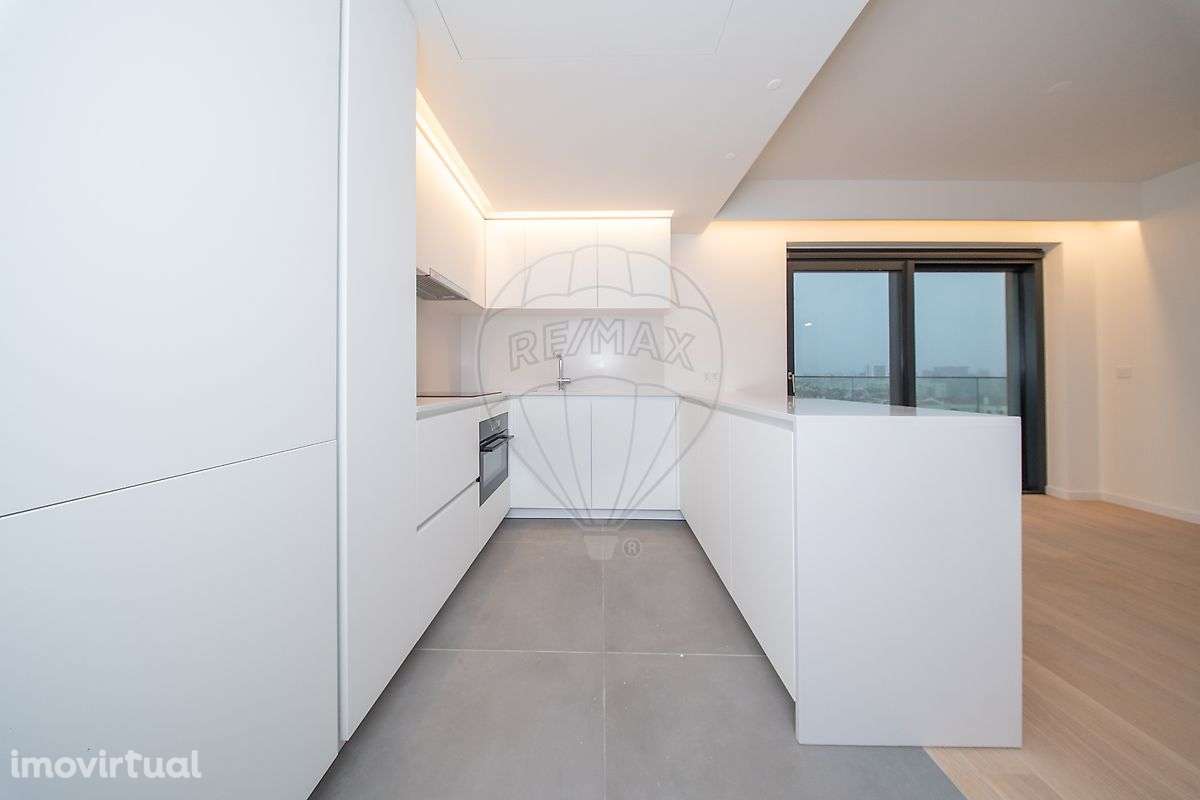 Apartamento T1 para arrendamento - Grande imagem: 2/10