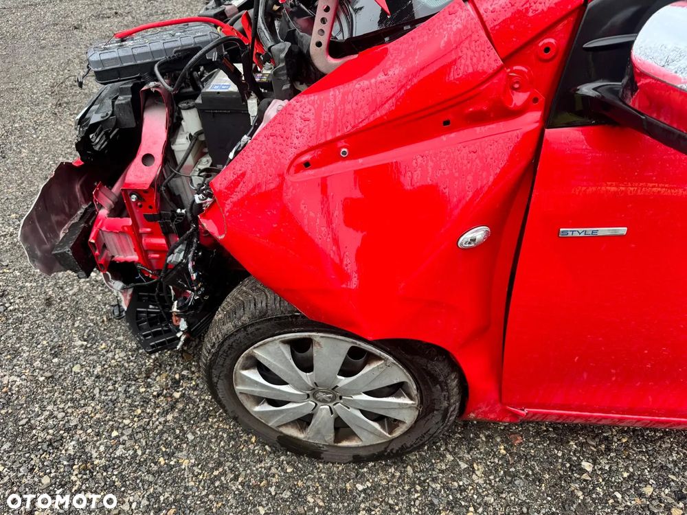 Peugeot 108 VTI 72 Top Allure - 14