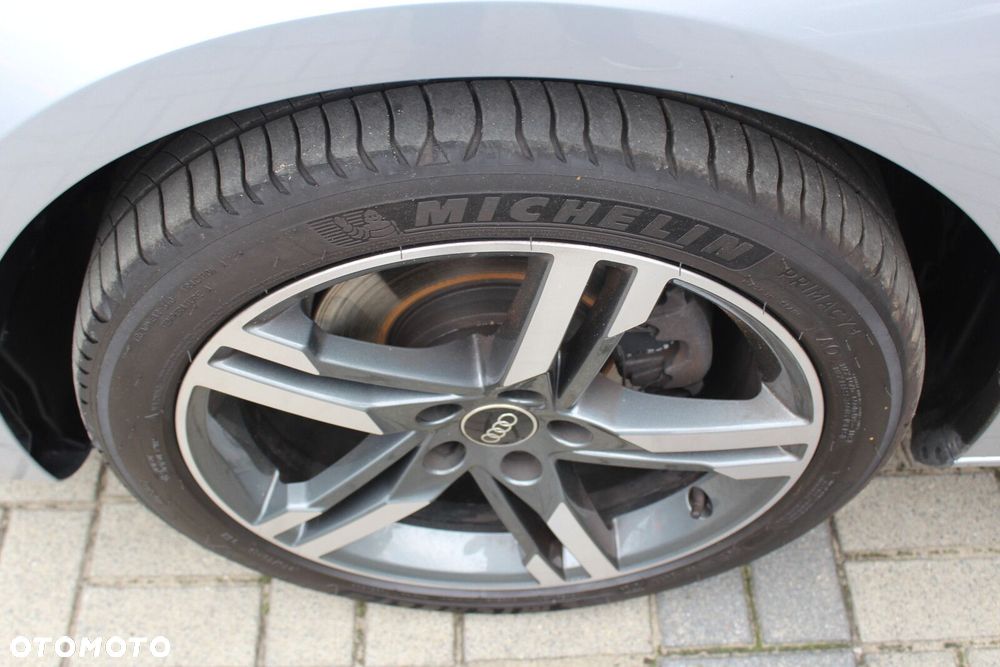 Audi A4 Limousine 35 TFSI mHEV S tronic - 24