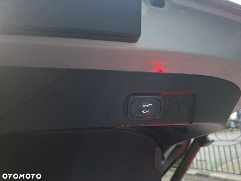 Ford Puma 1.0 EcoBoost mHEV ST-Line - 21