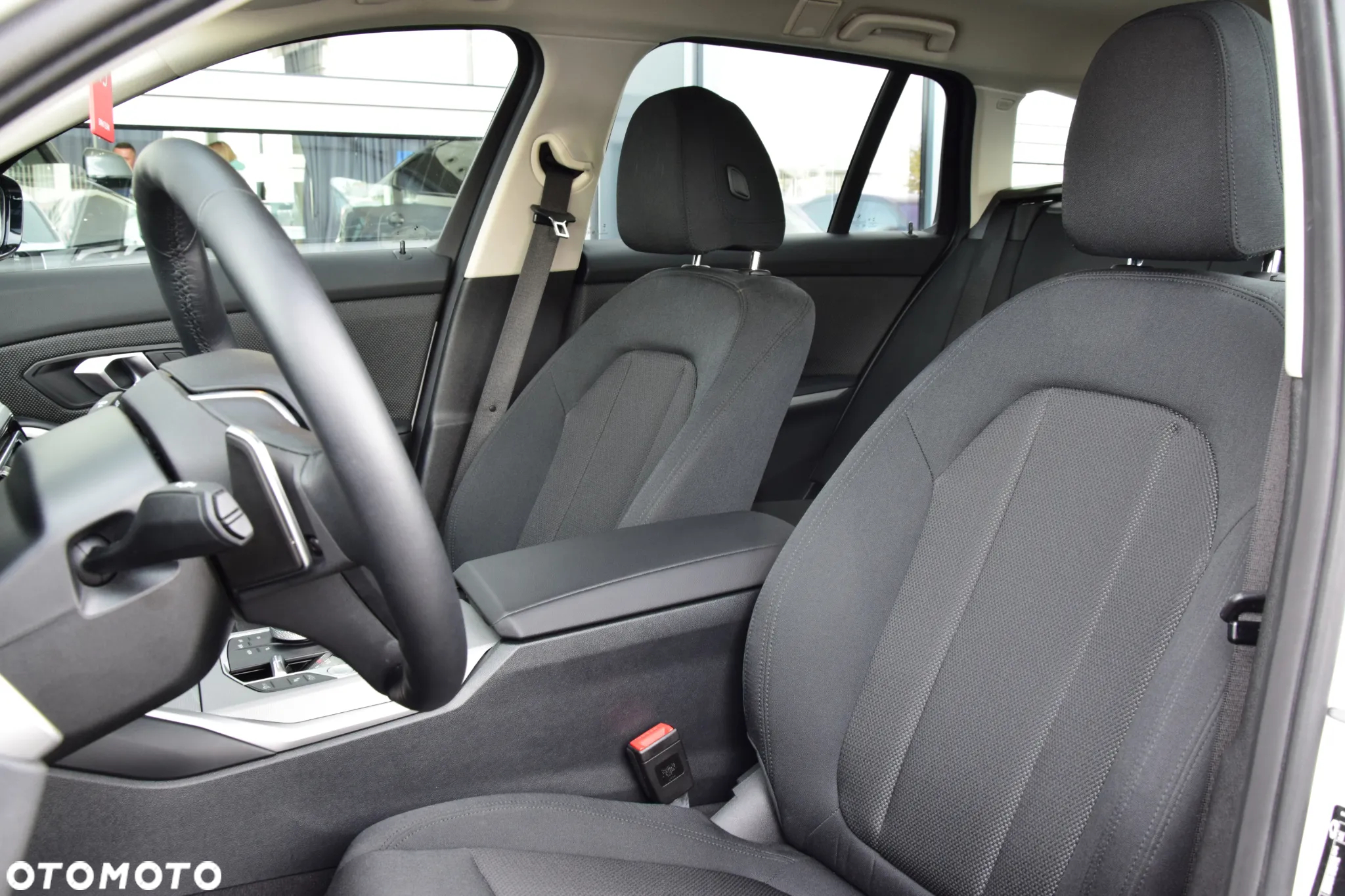 BMW Seria 3 318i Advantage - 20