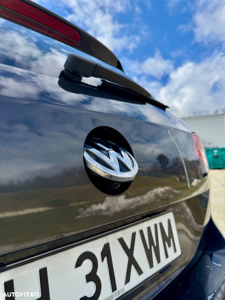 Volkswagen Passat 2.0 TDI Highline - 10