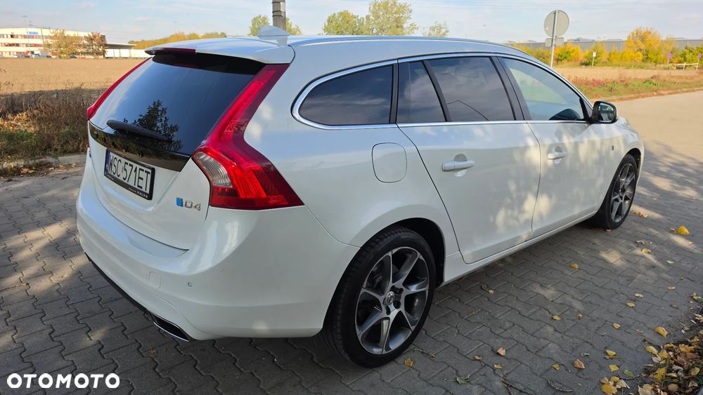 Volvo V60 D4 Drive-E Ocean Race - 32