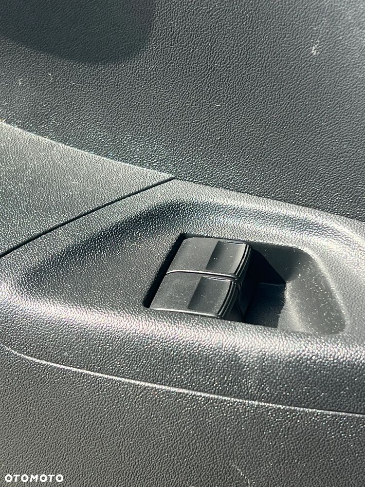 Peugeot 108 VTI 68 Top Style - 23